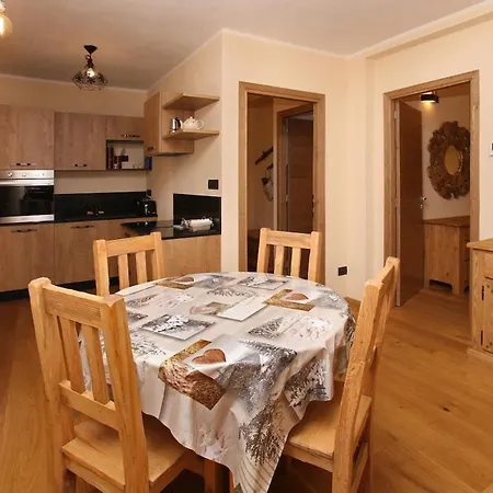 Genevris - Cervo Apartmán *